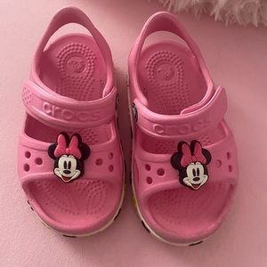 Disney crocs size c6